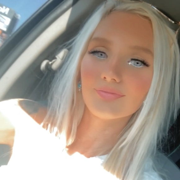 Meet your Posher, Matteah - Picture 1 of 1